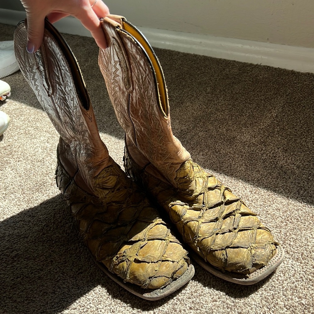 Fenoglio sea bass boots